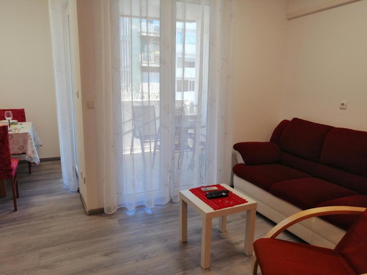 Apartman Sanja Pula Exteriör bild
