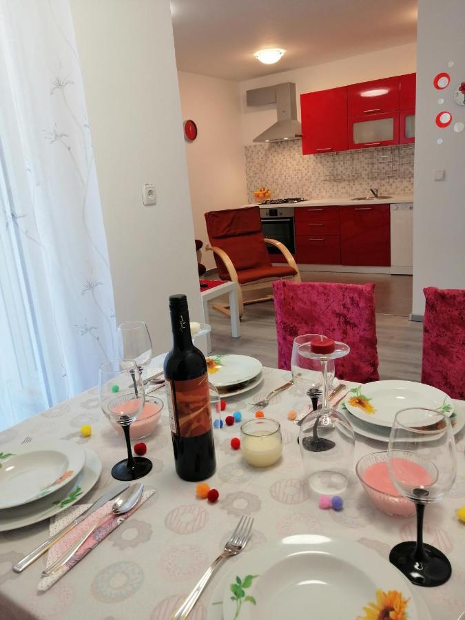 Apartman Sanja Pula Exteriör bild
